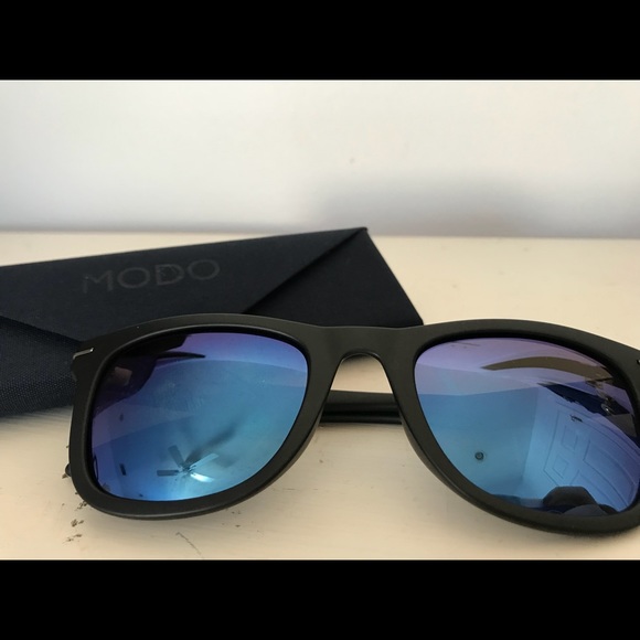 MODO sunglasses, Never worn